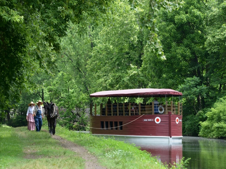 Canal Boat Walk-Along